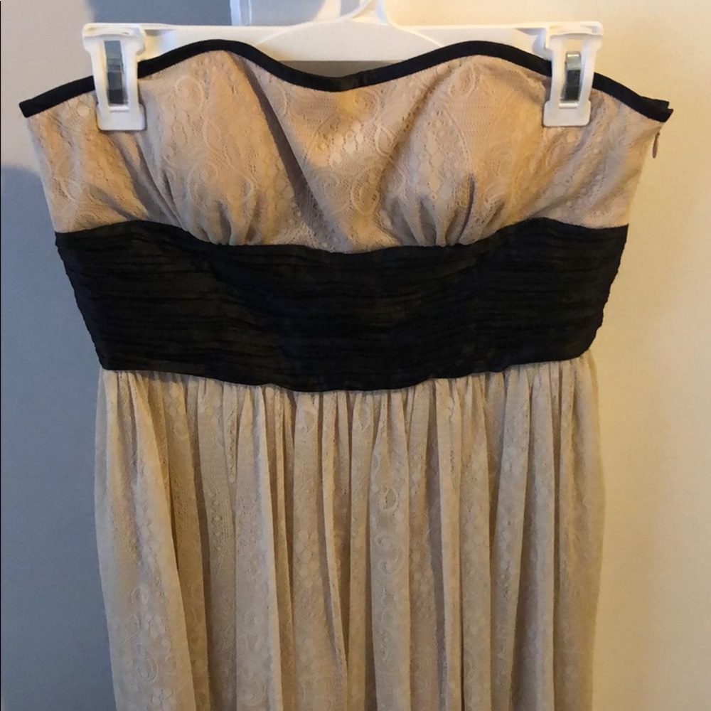 Lace Cream & Black Strapless Dress